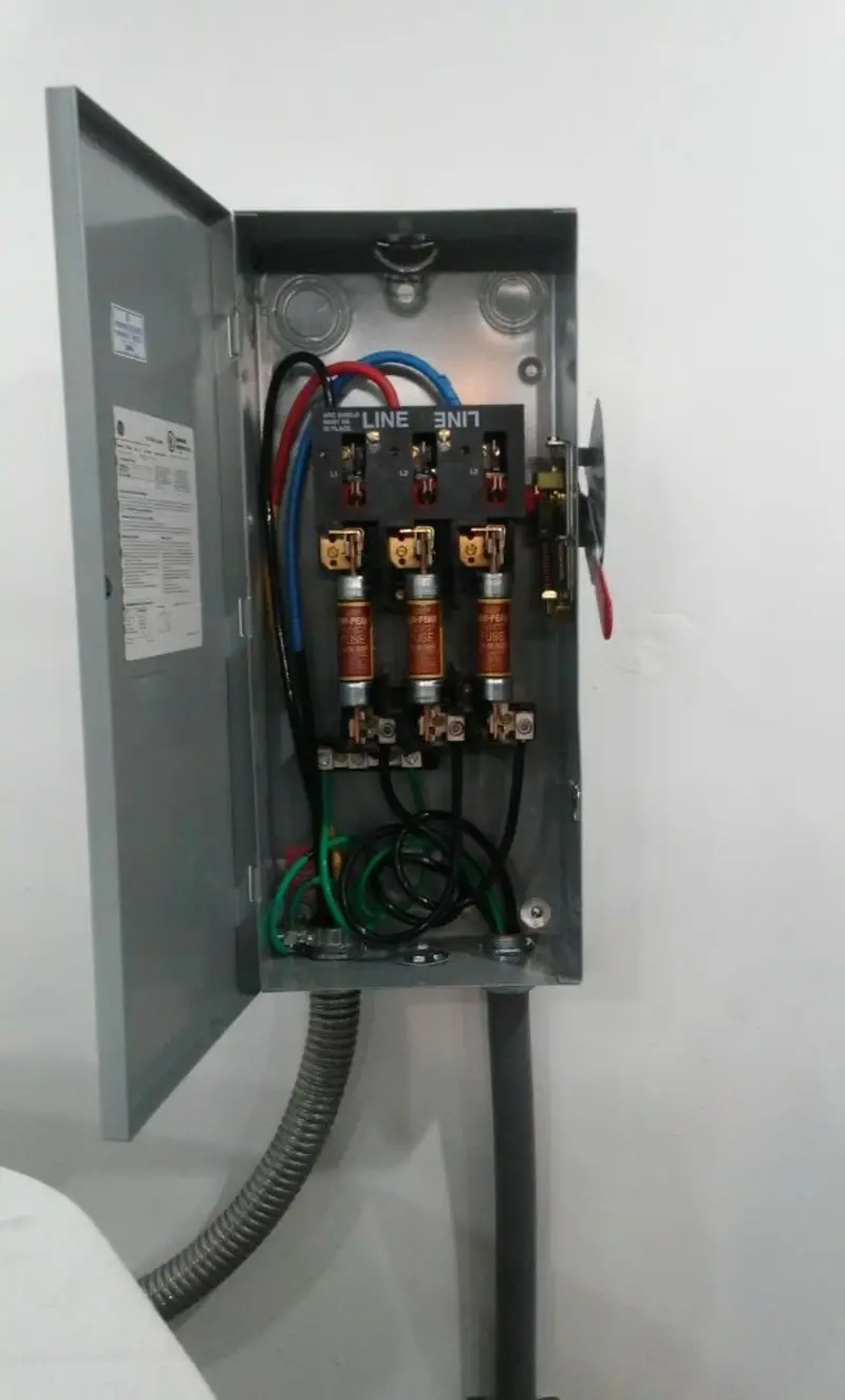 Three-phase disconnect switch installed for Electrical Wiring & Rewiring in Wharton